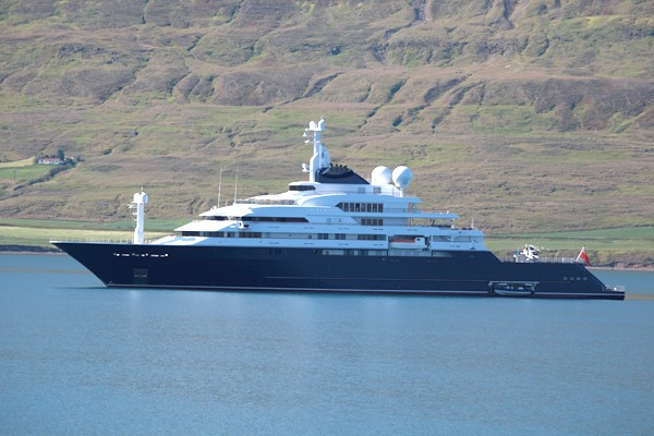 The yact Octopus owned by Paul Allen